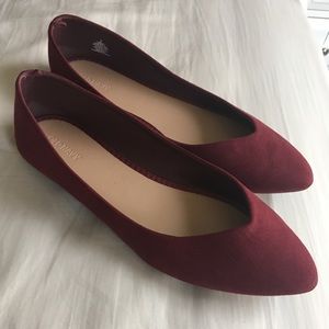 Old Navy Pointy Ballet Flat
